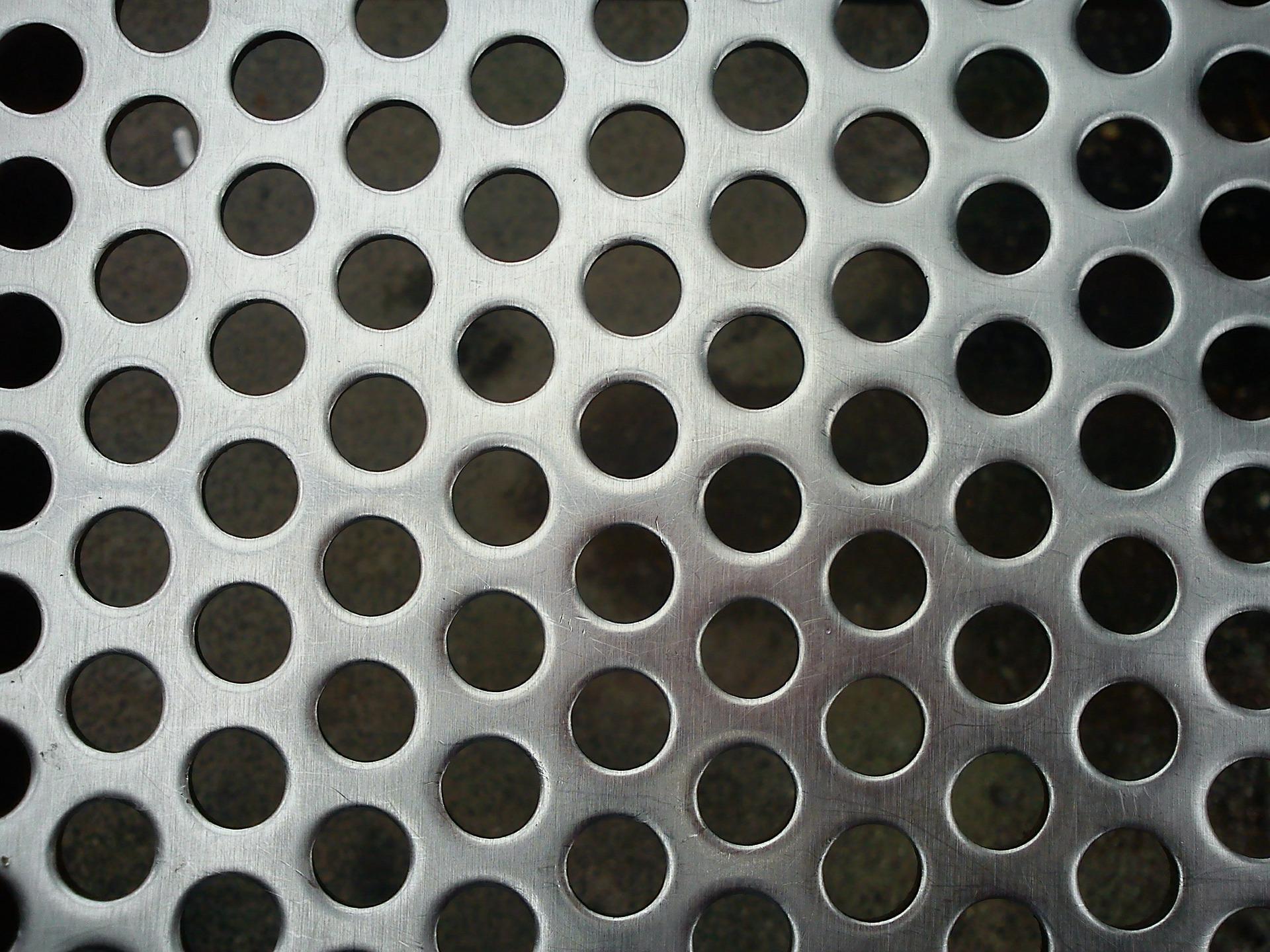 Plaque perforée aluminum TRv 30.33 / 1000x2000x2mm, Ø du trou 3mm division 5mm, épaisseur de tôle 2m