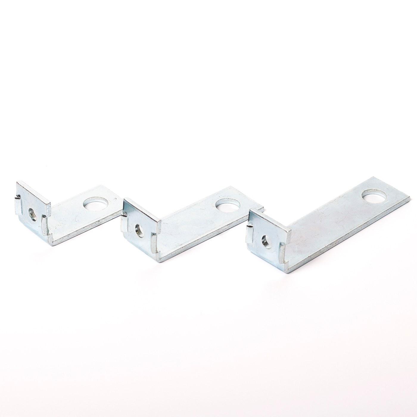 AZ 34 Wall mounting bracket made of steel, Ø 6.5mm / Ø 12mm, 68x25x25mm