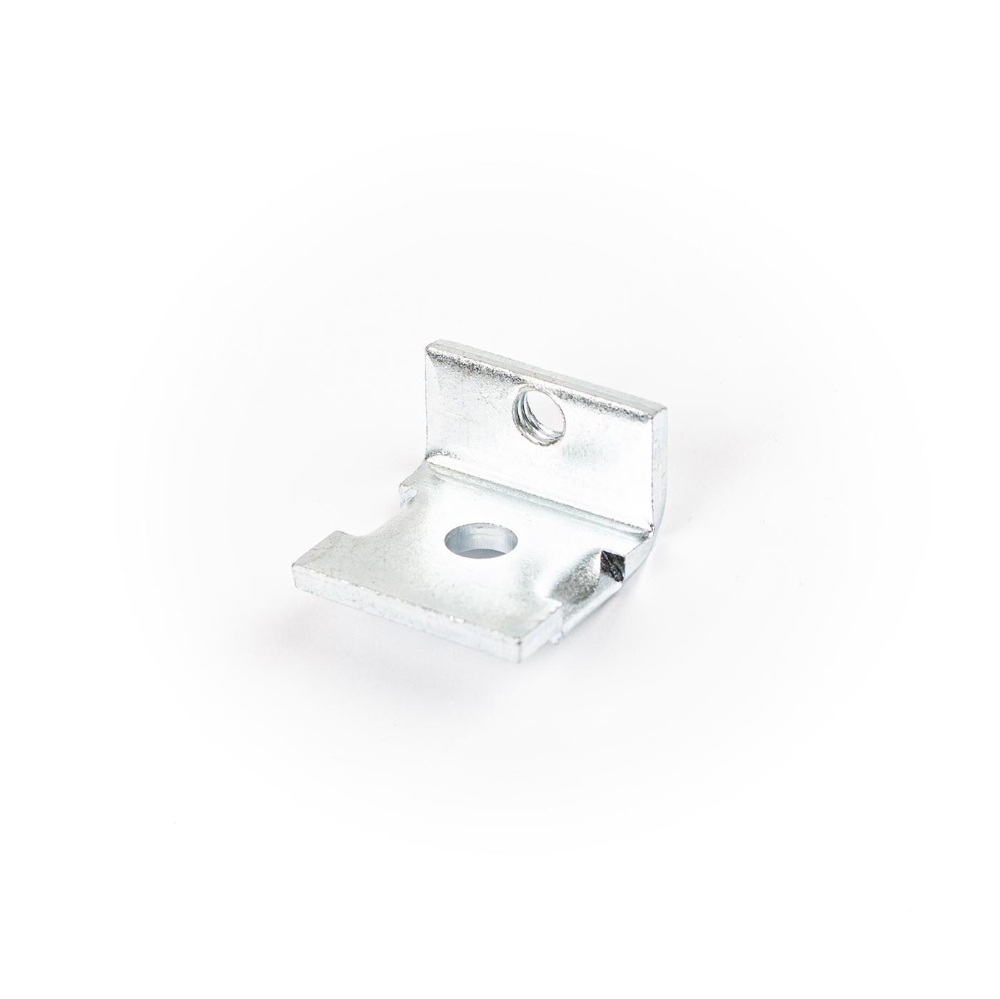Connecting bracket 15mm made of steel, Ø 6.5mm / M6 / 15×25×25mm