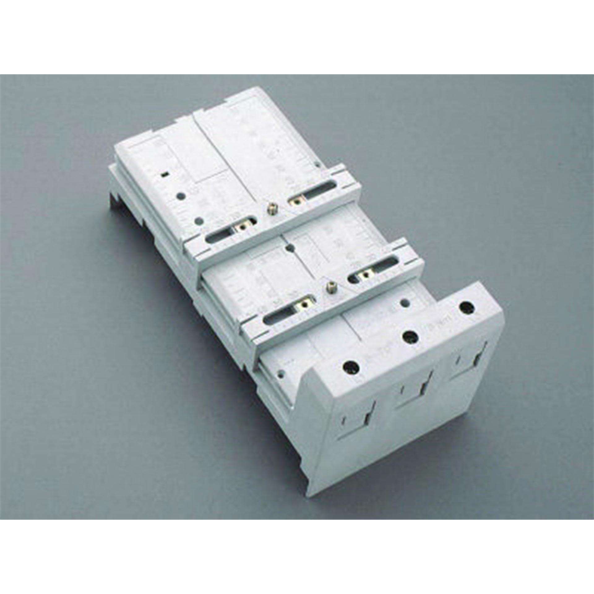 3P busbar adapter 200A with sliding nut, connection terminals at bottom, 108x222mm