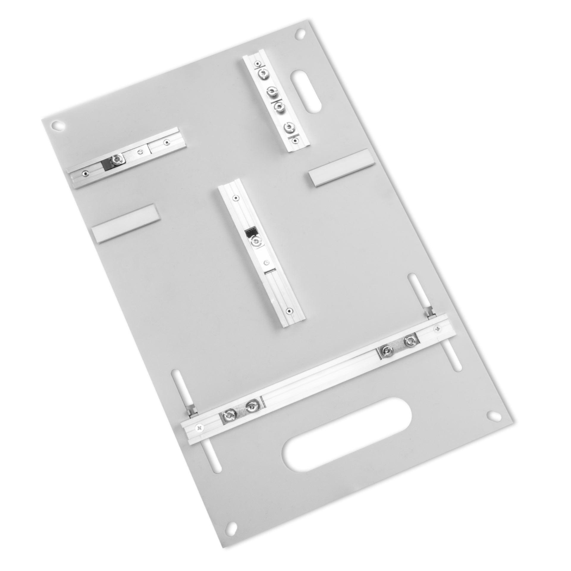 Zählerplatte mit RSE Platz oben rechts, 4x oval, 250x400mm, Iroplast halogenfrei, 7035
