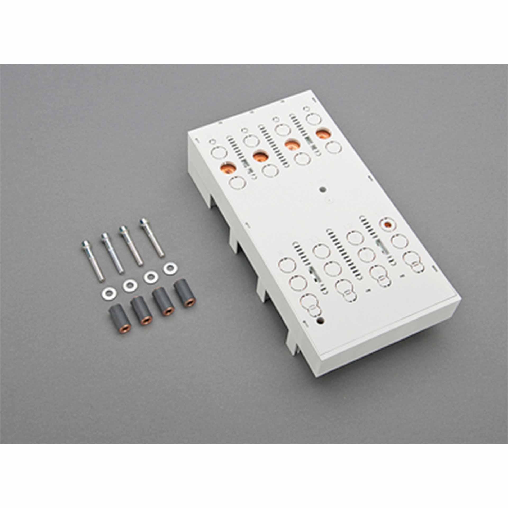 4P Adaptateur pour jeux de barres 250A, Raccord à visser en haut, 140x270mm
