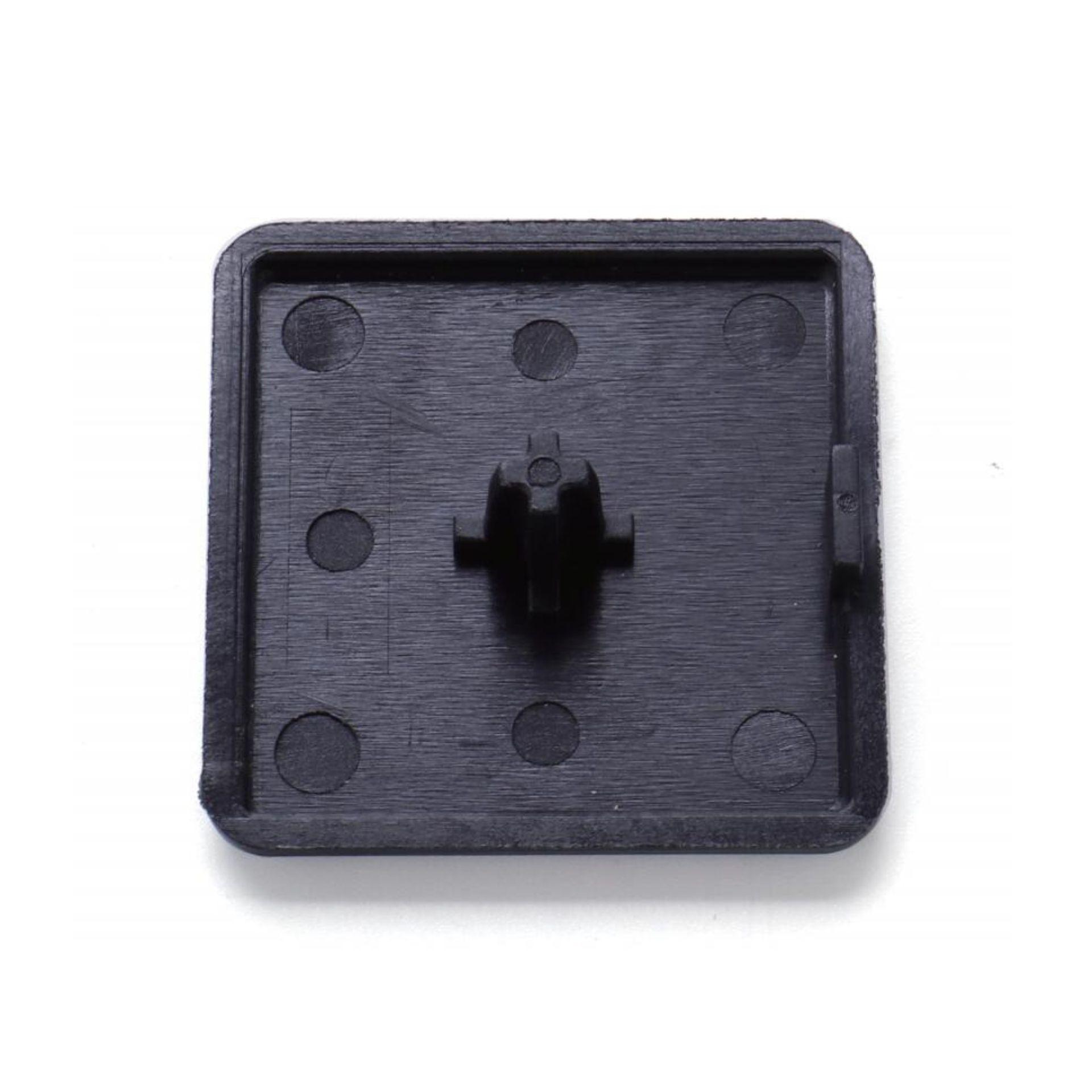 Cache frontal 4040, rainure 8, noir