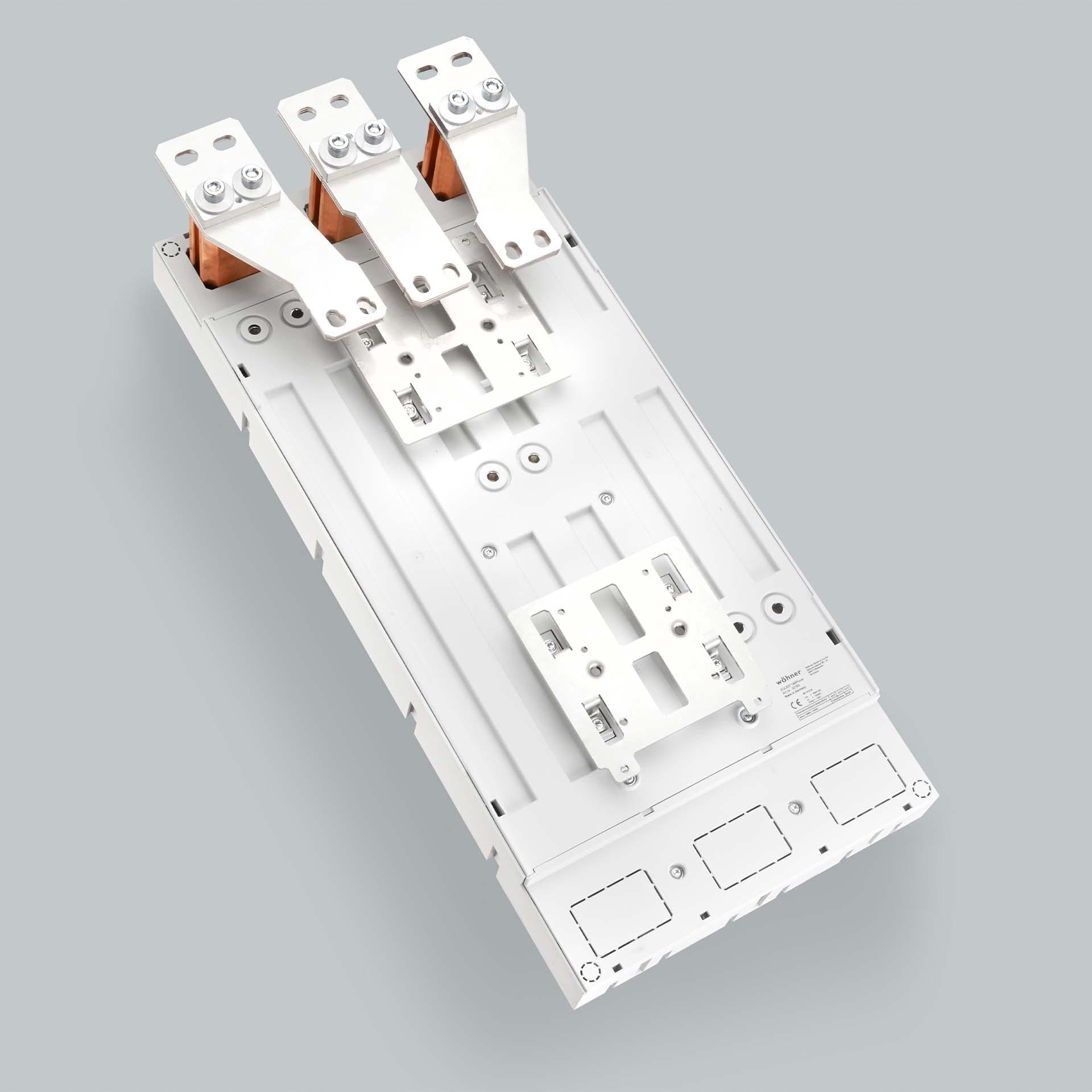 Adaptateur 3P pour jeux de barres 1250A, pour système 185mm, connexion par le haut,300x652mm